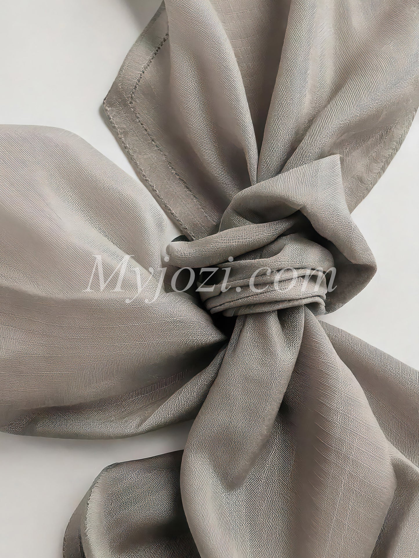 Linteum Dolelia - Photo Poster In Soft Color Palette